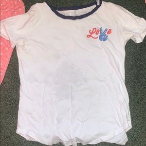 “Love” short sleeve tee